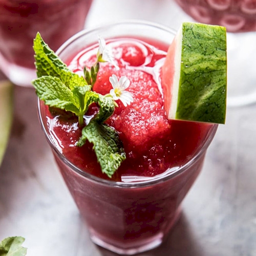 Frozen Beverages & Ice